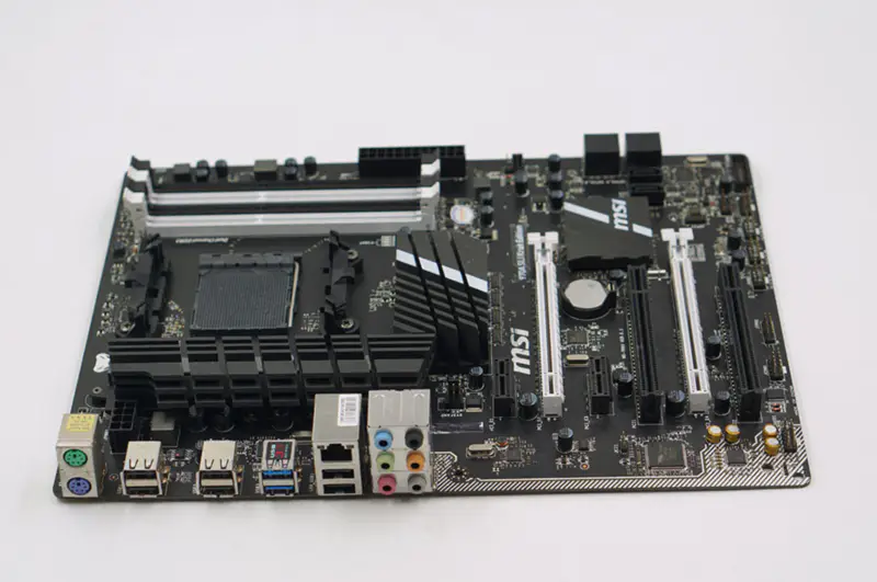 Základní deska MSI 970A SLI Krait Edition 970 AM3+ ATX