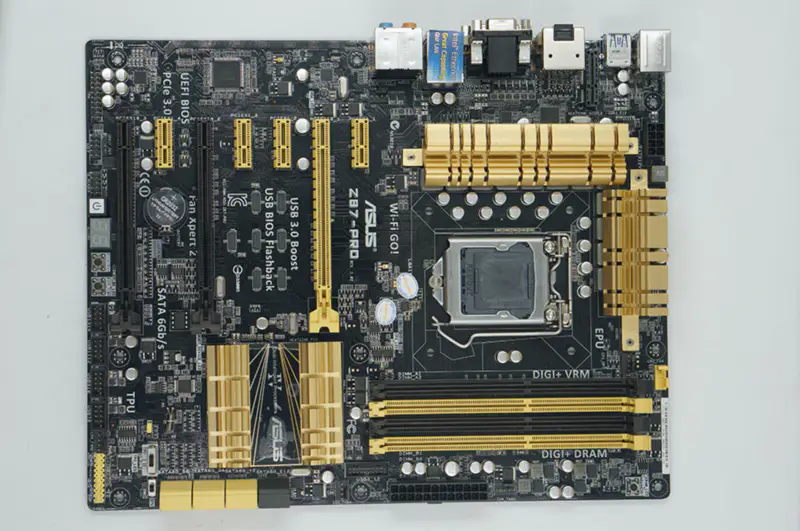 Základní deska Asus Z87-PRO Z87 LGA1150 ATX
