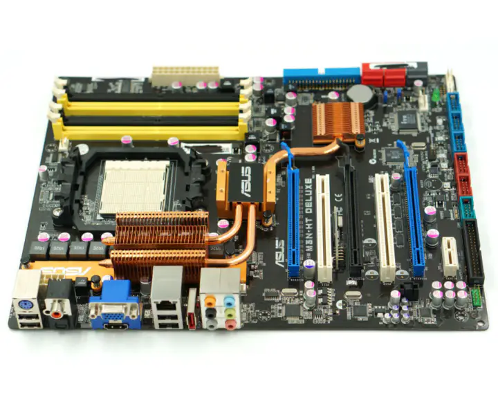 Základní deska Asus M3N-HT DELUXE AM2/AM2+