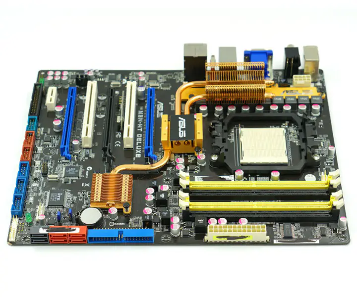 Základní deska Asus M3N-HT DELUXE AM2/AM2+
