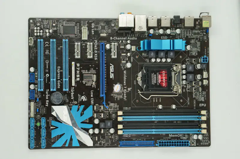 Základní deska Asus P7H55