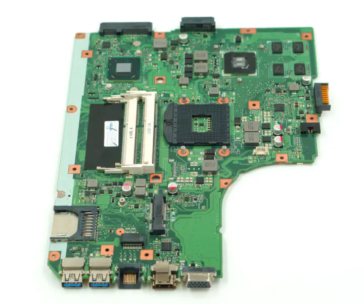 Základní deska Asus K55VD Grafická karta GT610M HM65
