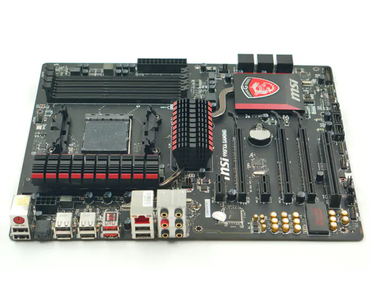 Základní deska MSI 990FXA Gaming.
