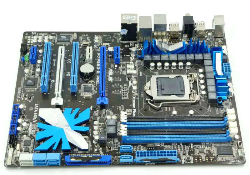 Základní deska Asus P7P55D-E Deluxe P55 LGA1156 ATX