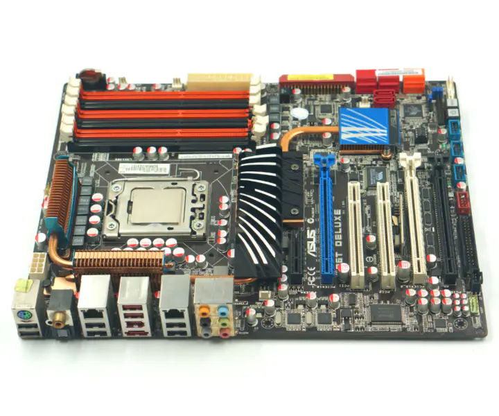 Základní deska Asus P6T Deluxe X58 LGA 1366 24G ATX