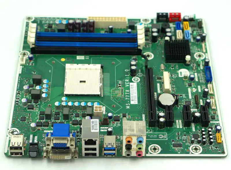 HP Pavilion 5000 696333-001 700846-001 MS-7778 VER:1.0 Základní deska