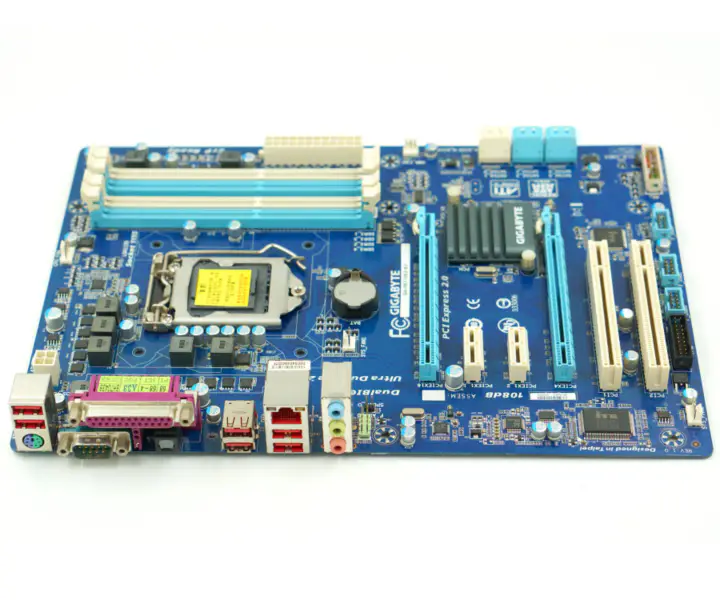 Základní deska Gigabyte GA-P67-DS3-B3 LGA1155 P67-DS3-B3