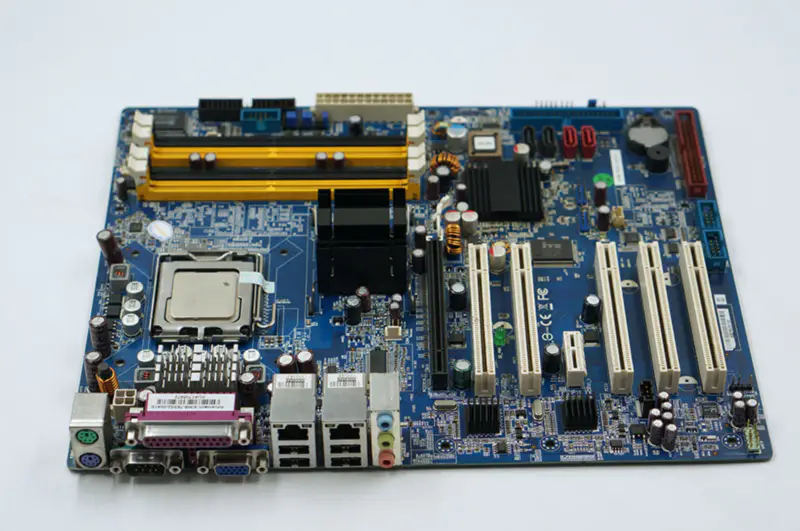 Advantech AIMB-763G2 AIMB-763G2-00A1E LGA775 945 průmyslová základní deska
