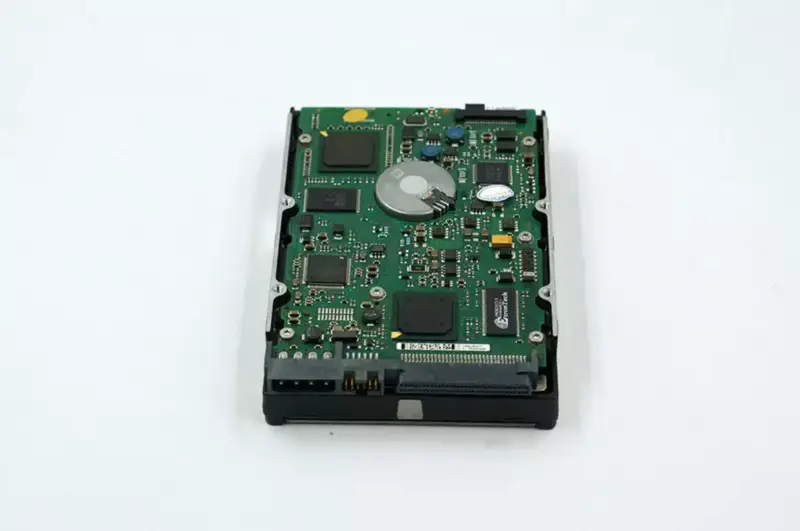 Pracovní stanice 73GB 15K U320 68pin SCSI ST373453LW ST373454LW ST373455LW dobře otestovaná funkční průmyslová základní deska