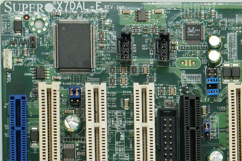 Serverová základní deska Supermicro X7DAL-E REV 1.1 s čipovou sadou 5000x pro socket LGA771