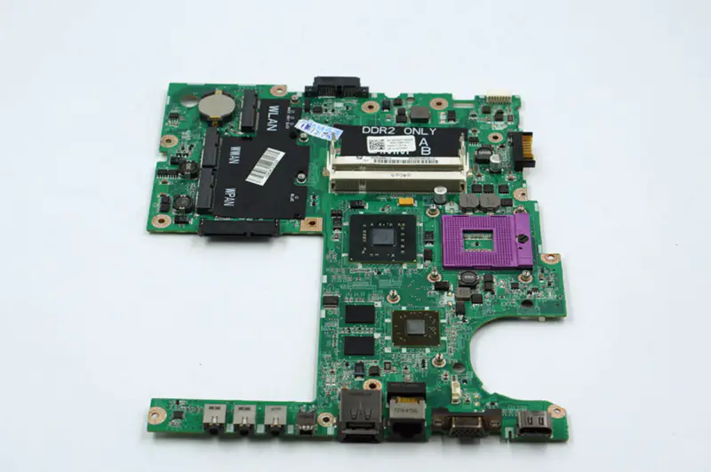 DELL Studio series 1555 Základní deska pro notebooky DA0FM8MB8E0 PGA 478 DDR2 Non-integrated 0C235M CN-0C235M