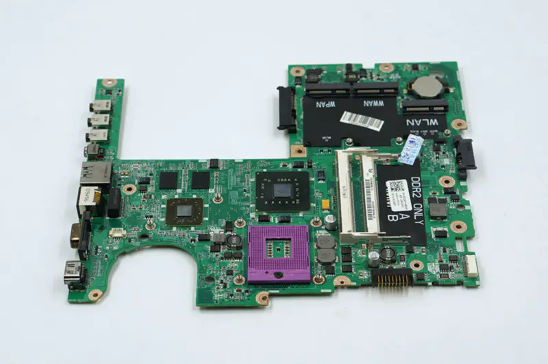 DELL Studio series 1555 Základní deska pro notebooky DA0FM8MB8E0 PGA 478 DDR2 Non-integrated 0C235M CN-0C235M