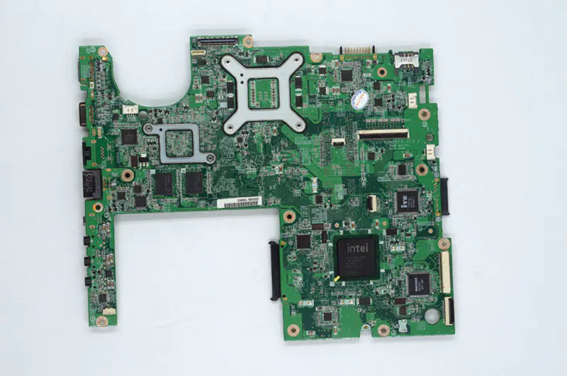 DELL Studio series 1555 Základní deska pro notebooky DA0FM8MB8E0 PGA 478 DDR2 Non-integrated 0C235M CN-0C235M