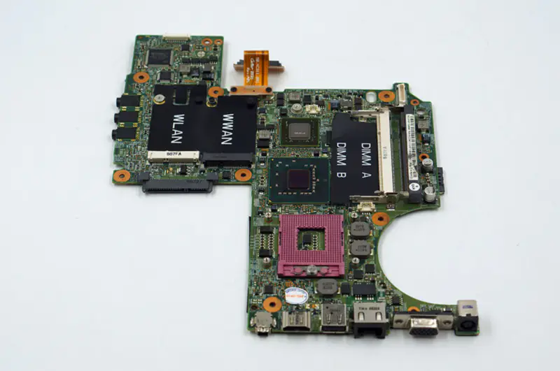 Základní deska Dell CN-0PU073 0PU073 M1330