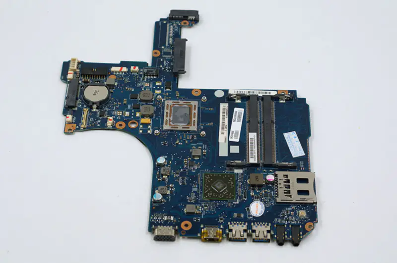 Základní deska Toshiba S50D S55D L50D H000057280 A10-5745M CPU