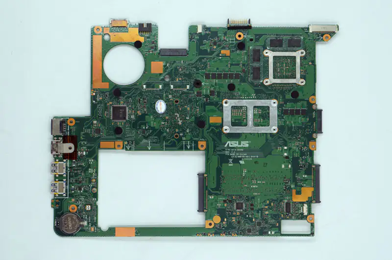 Základní deska Asus N76VJ GT635M/2GB